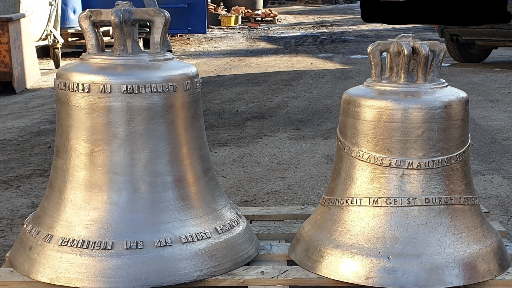 Friedensglocke und Marcel-Callo-Glocke, Katarina Matiasek, 2019