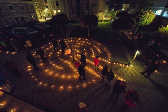 Lichterlabyrinth bei der Nacht der 1000 Lichter